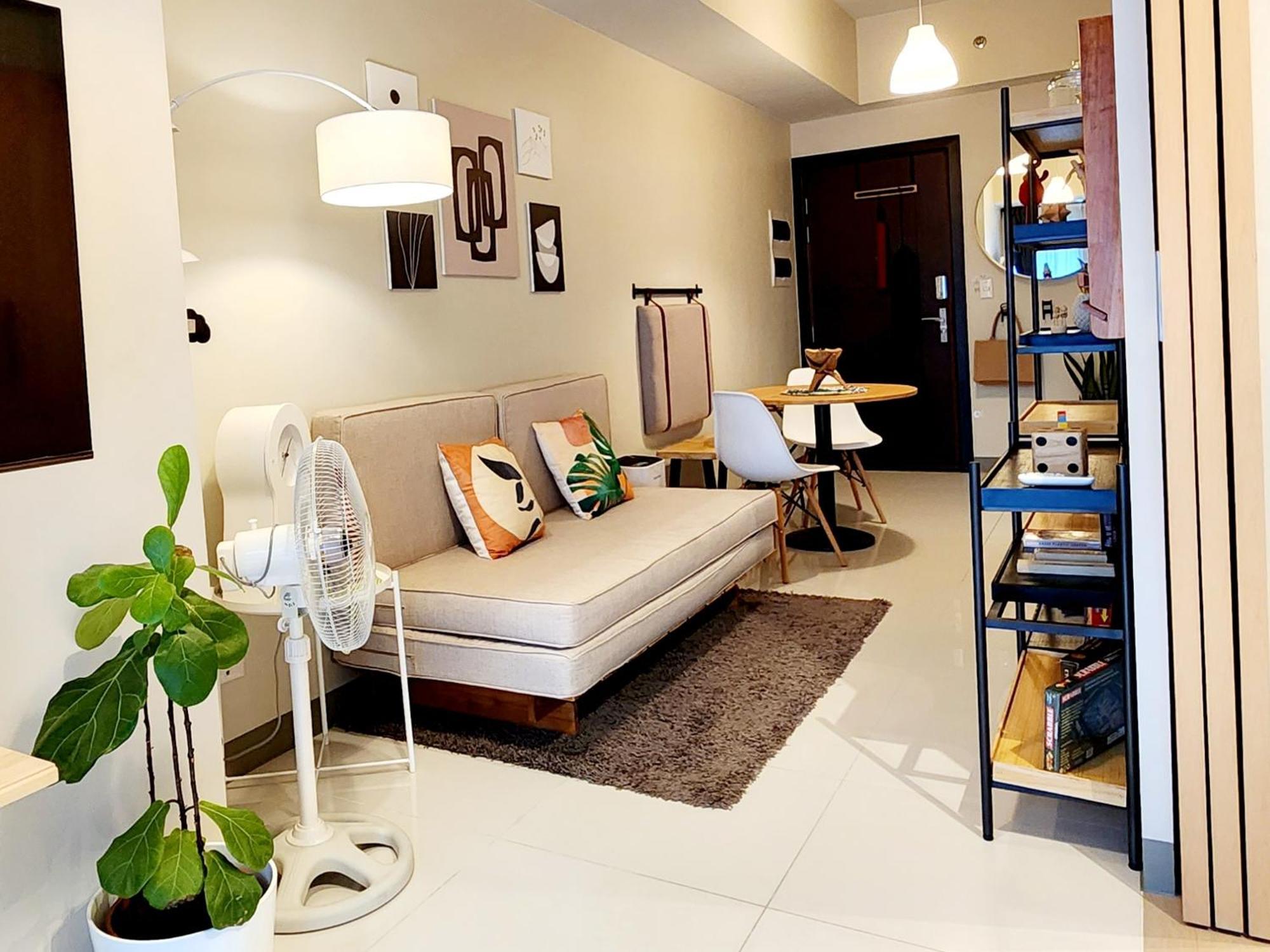 Spacious 7U Homey Unit Steps Away From Uptown Mall And Mitsukoshi Mall Free Parking With Washer Manille Extérieur photo